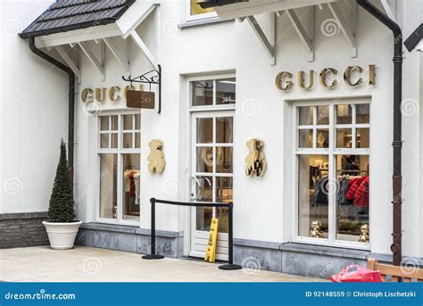 foto's van gucci roermond|gucci roermond outlet.